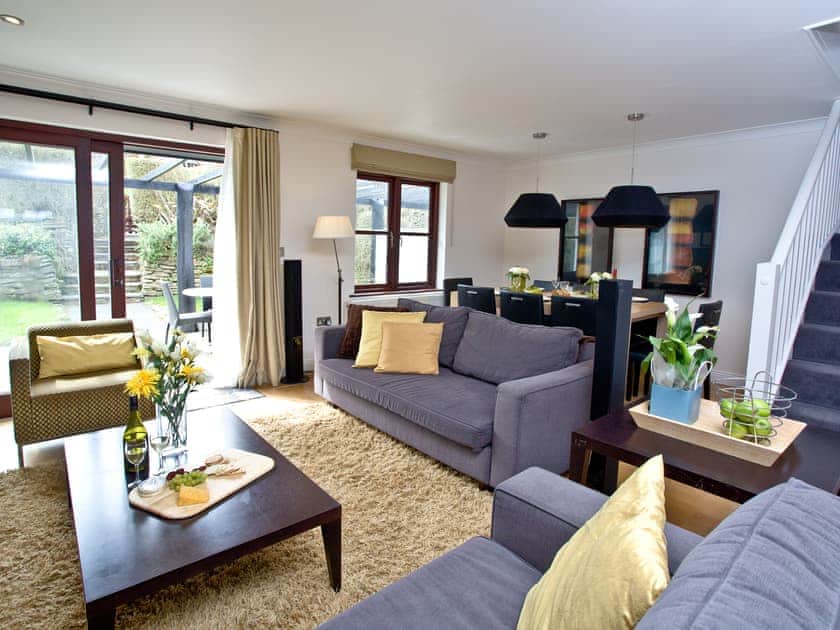 Wonderful open living area with sliding doors to the garden | Camellia, Woodland Retreat - Woodland Retreat, Wadebridge