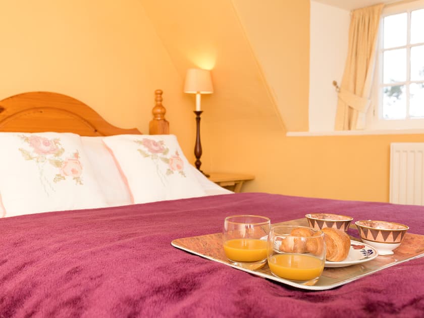 Double bedroom | Big Barns Cottage, Dunrobin, near Golspie