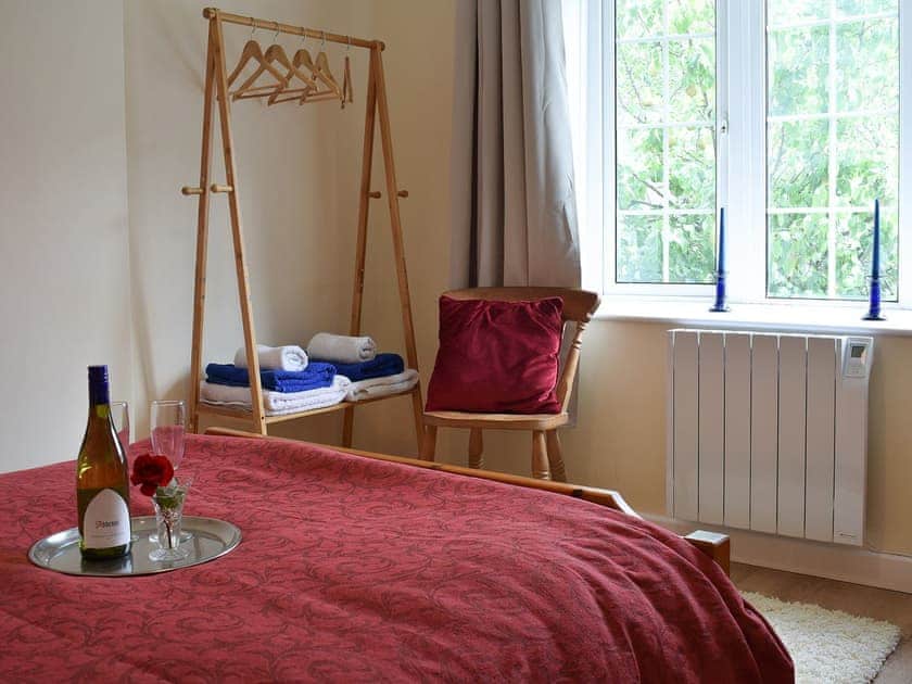 Welcoming and romantic double bedded room | Glasfor, Llansantffraed, near Aberaeron