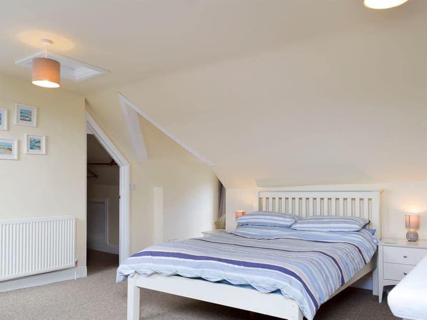 2nd floor double bedroom  | Filey House, Sheringham
