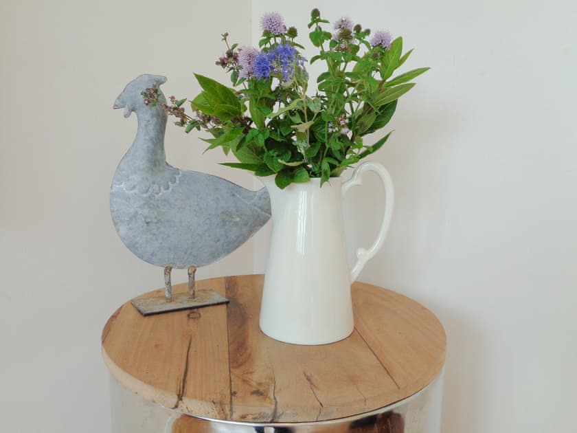 Fresh flowers | The Old Winery Cottage, Newent