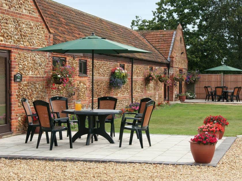 Delightful holiday home | Littlewoods Barn - Moor Farm Stable Cottages, Foxley, near Fakenham