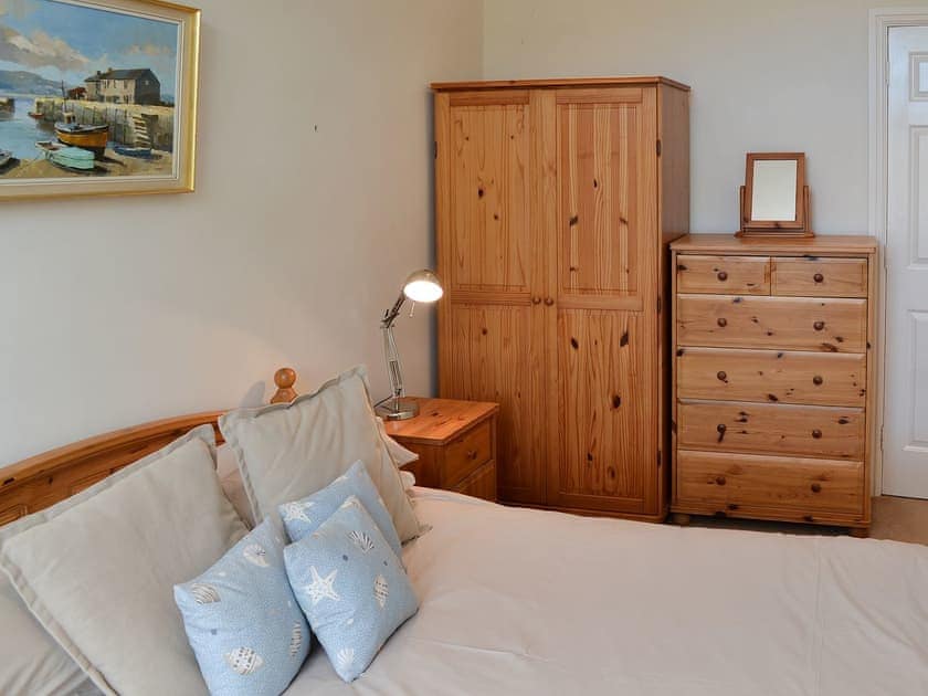 Warm and inviting double bedroom | Tamarisk, Coverack, near Helston