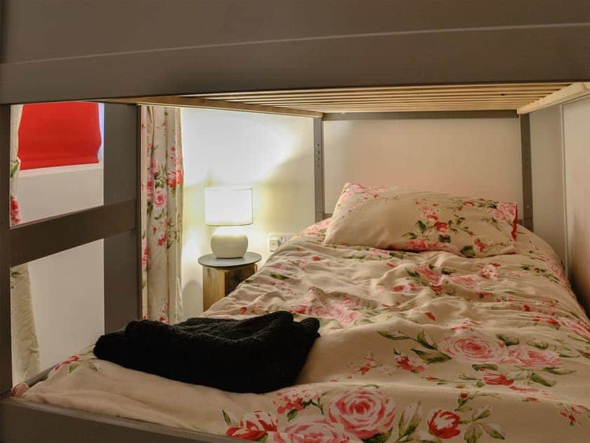 Bunk bedroom | Llwyn Rhedyn, Blaenau Ffestiniog