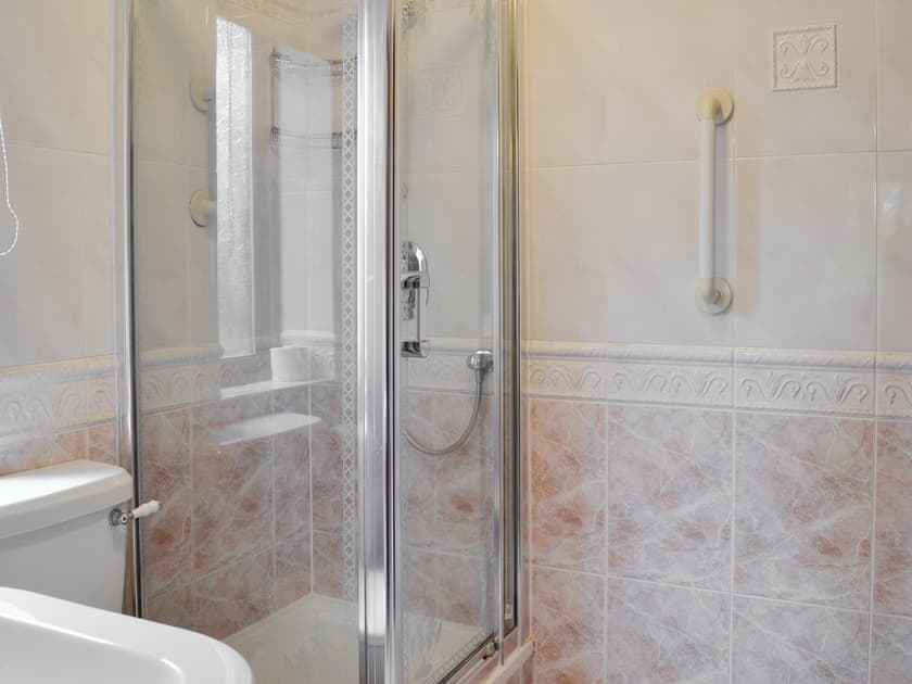 En-suite shower room | The Bungalow, Lebberston, near Filey