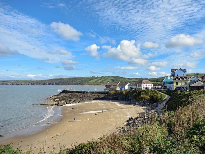 Scenic nearby beach | Seadrift, New Quay