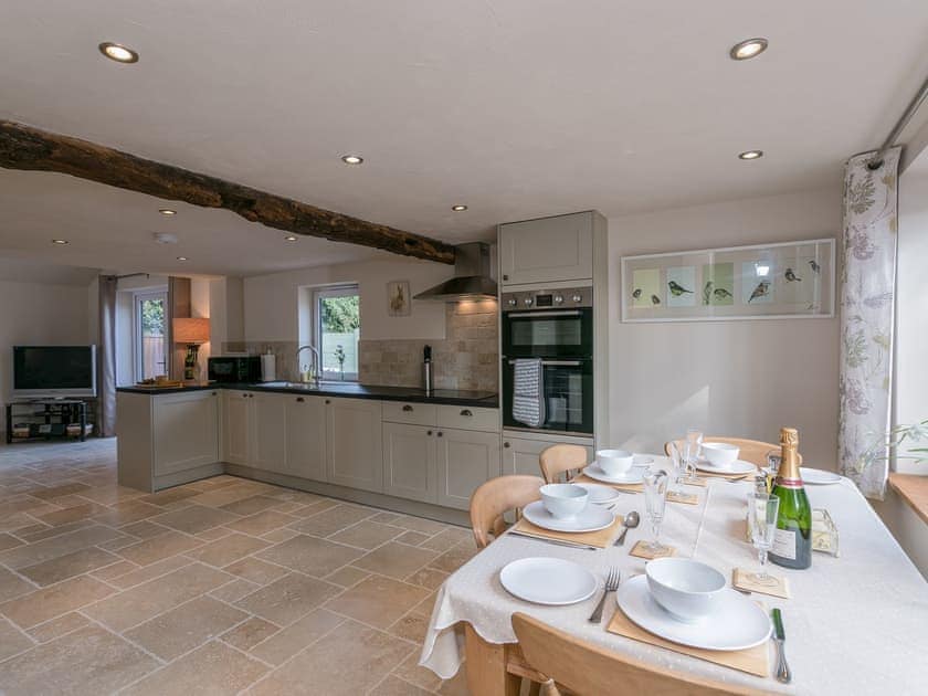 Kitchen and dining area | The Old Rectory Cottage, Tothill, near Louth