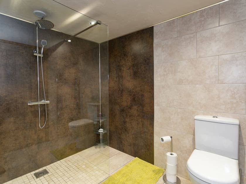 Shower room | The Old Rectory Cottage, Tothill, near Louth