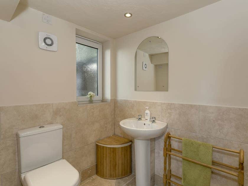 Cloak Room | The Old Rectory Cottage, Tothill, near Louth