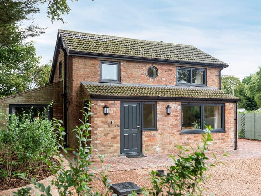 Exterior | The Old Rectory Cottage, Tothill, near Louth