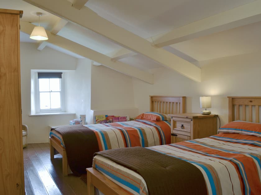 Spacious twinbedroom | Penrhyn Mawr, Aberdaron