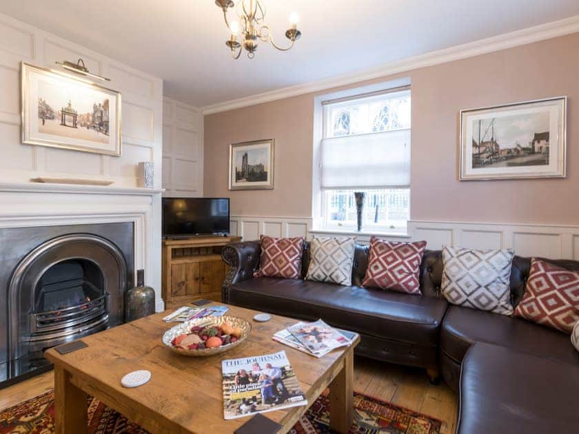 Comfortable sitting room | Beverley Minster House, Beverley