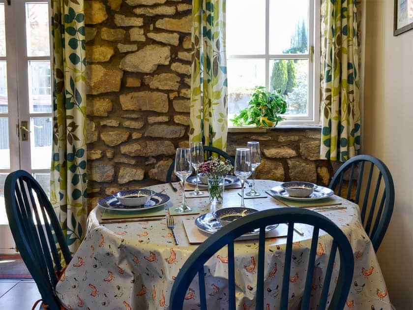 Kitchen and dining area | Honeysuckle Cottage - Sands Farm Cottages, Wilton near Pickering