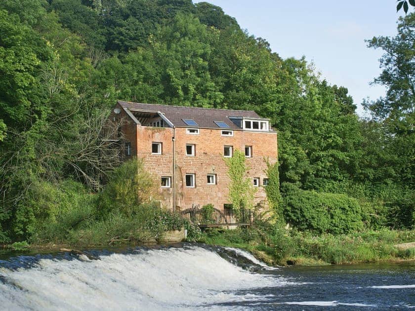 Unique, converted water mill  | Erbistock Mill, Erbistock, near Llangollen