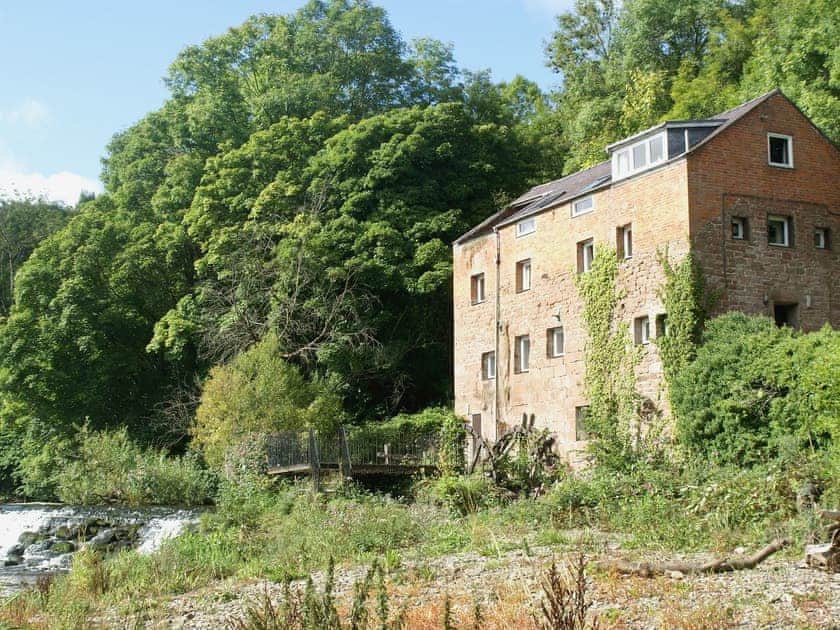 Unique, converted water mill  | Erbistock Mill, Erbistock, near Llangollen