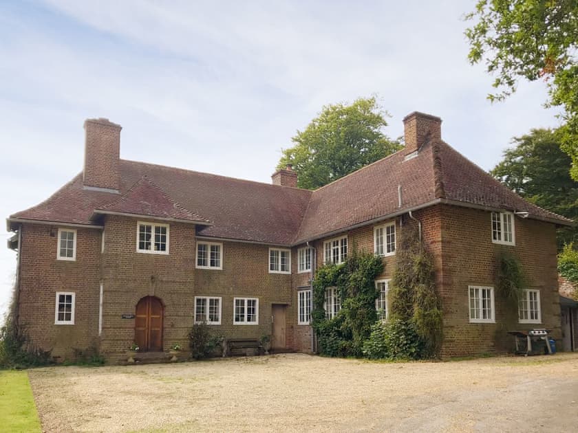 Castle Hill House (ref UKC3801) in Sidbury, near Sidmouth, Devon