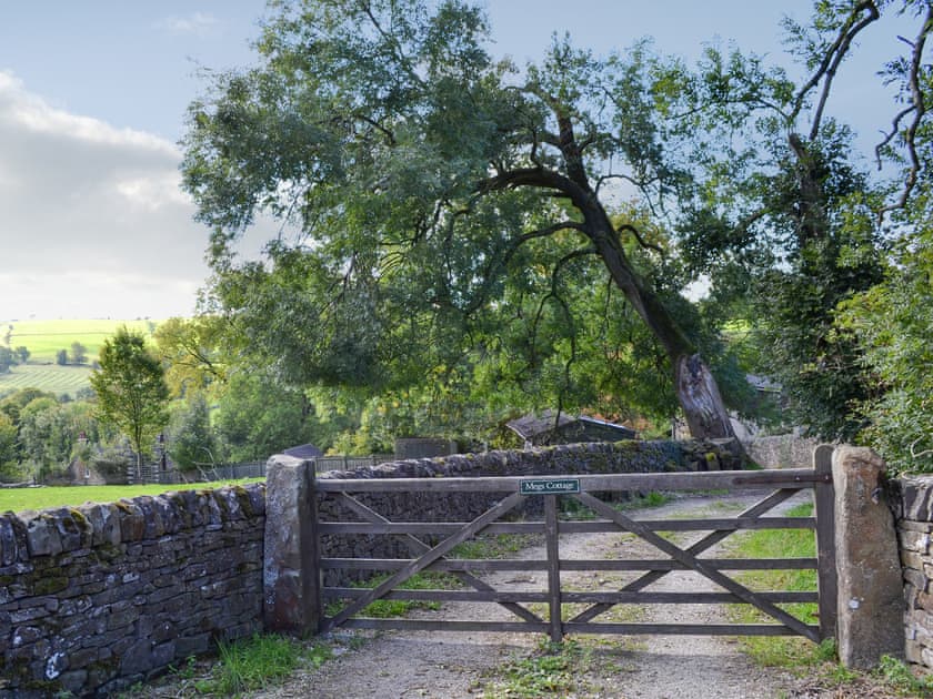 Private gated driveway | Megs Cottage Butterton, Butterton, near Leek