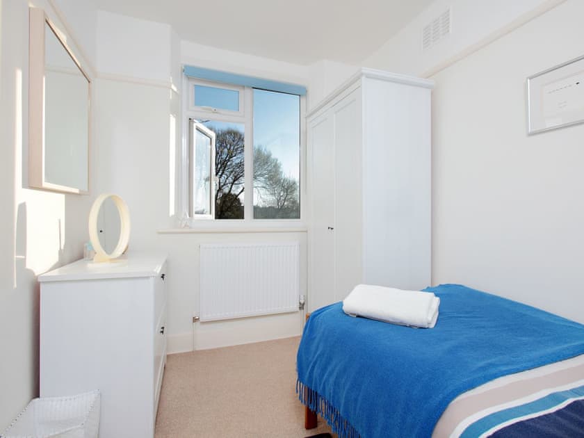 Single bedroom | Meadow View, Weymouth