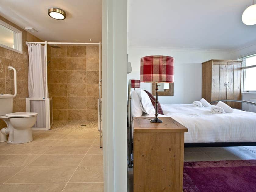 Double bedroom | Methrose, St Austell