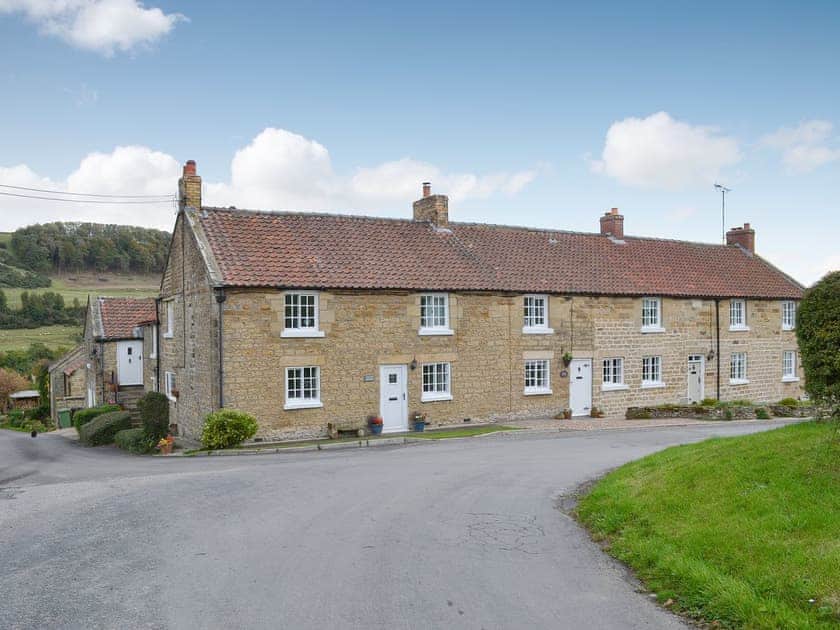 Traditional Yorkshire stone cottage | Derwent Cottage, Wrench Green, near Scarborough
