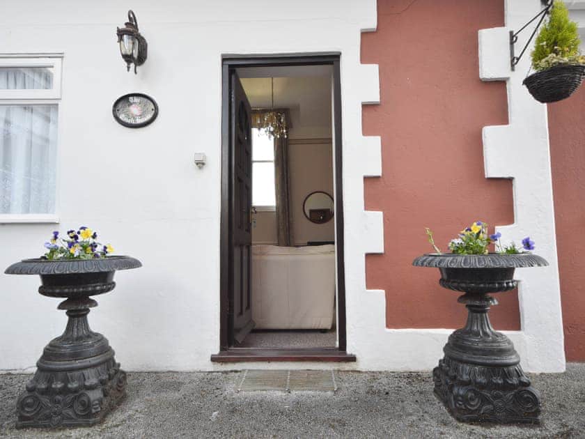 Exterior | The Coach House - Protea, Torquay