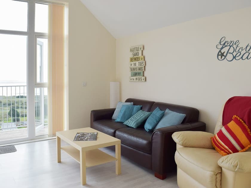 Light and airy living area | Campbell - Pendine Manor Apartments, Pendine, near Laugharne
