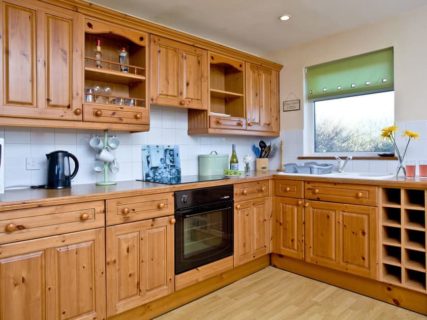 Kitchen | Ash lodge - Retallack, St Columb
