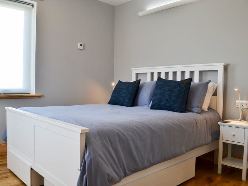 Double bedroom with en-suite | Healair, Aird, near Stornoway
