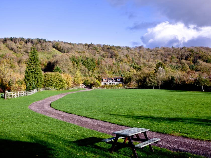 Surrounding area | The Clover Lodge - Redlake Farm, Glastonbury