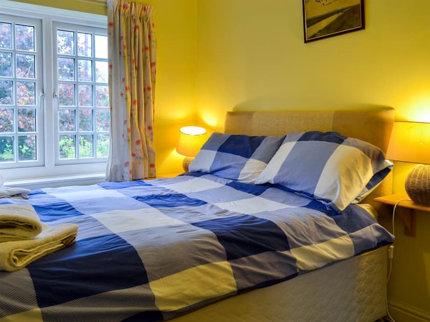 Double bedroom | Blacksmith’s Cottage, Askham Bryan near York
