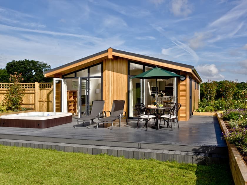 Holly Lodge South Downs In Hassocks Sussex Blue Chip Holidays