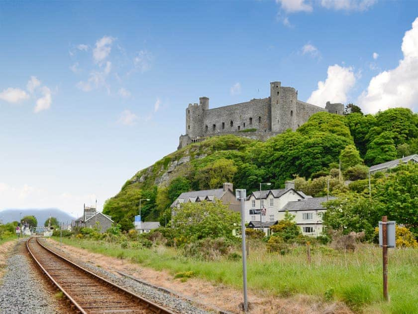 Harlech Castle | Snowdonia Mountains and Coast, Wales