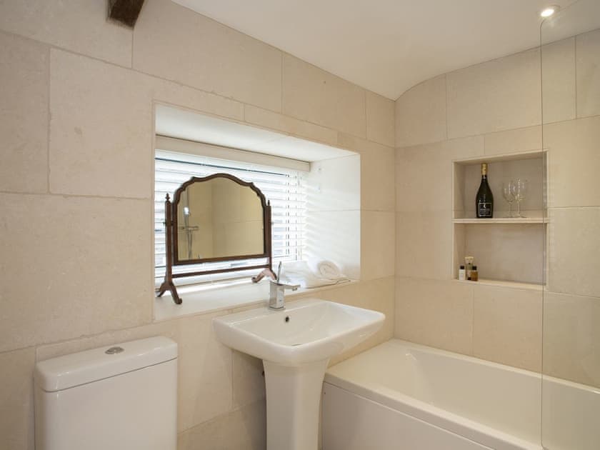 Bathroom | Lyndhurst Cottage, Carlton-in-Coverdale, near Leyburn