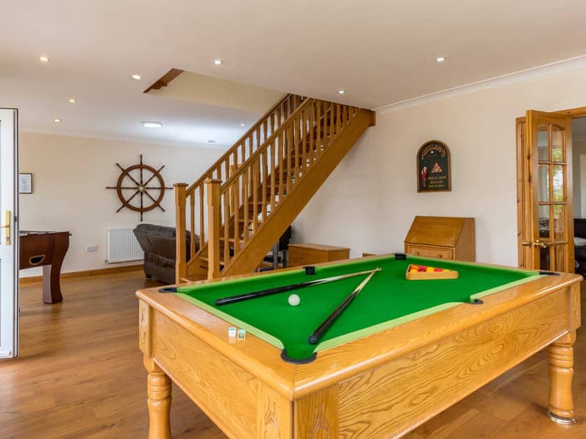 Games room with free to Play Pool Table  | Steamer Quay Cottage, Paignton