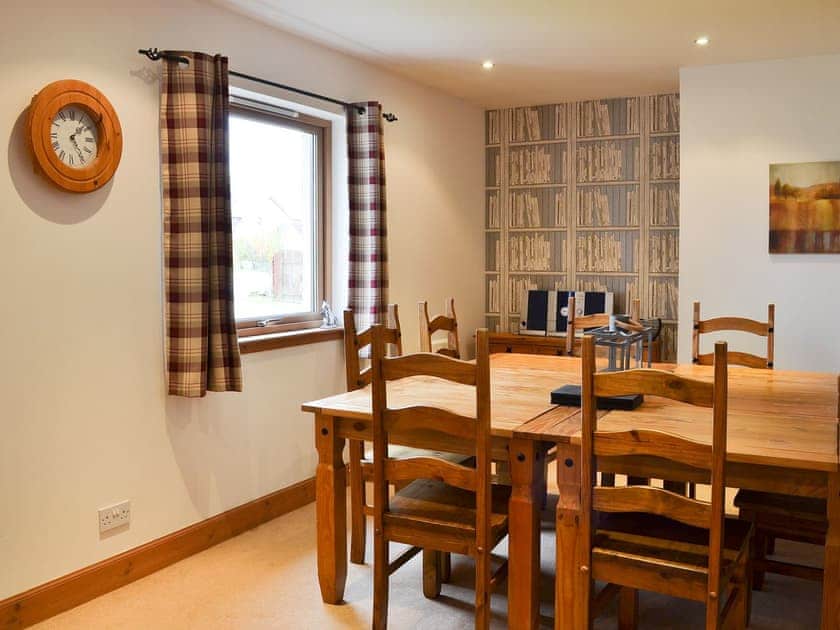 Charming dining area | Croftside House - Allt Mor Cottages, Aviemore