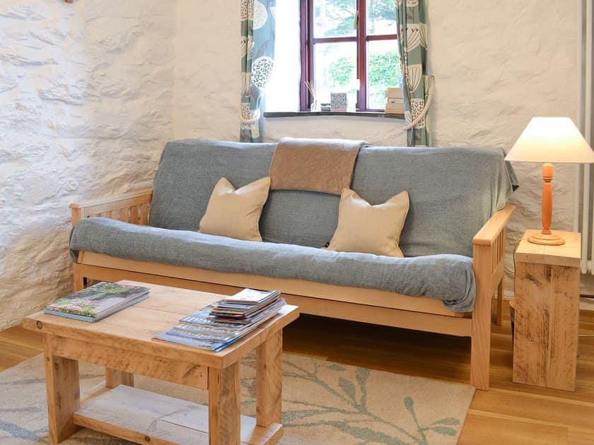 Cosy and welcoming living area | Hollies Cottage - Caerkief Farm, Goonhavern, near Perranporth