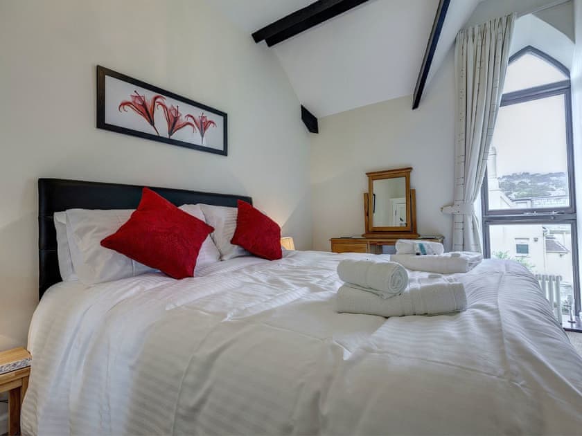 Double bedroom | 6 Torwood Gables - Torwood Gables, Torquay