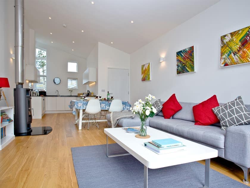 Open plan living space | Una Argentum 63 - Una, St Ives