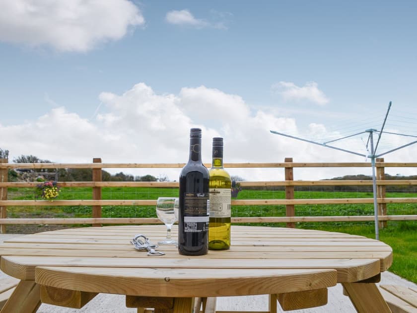 Sitting out area | Rhosydd Cottage, Llandyfrydog, near Amlwch