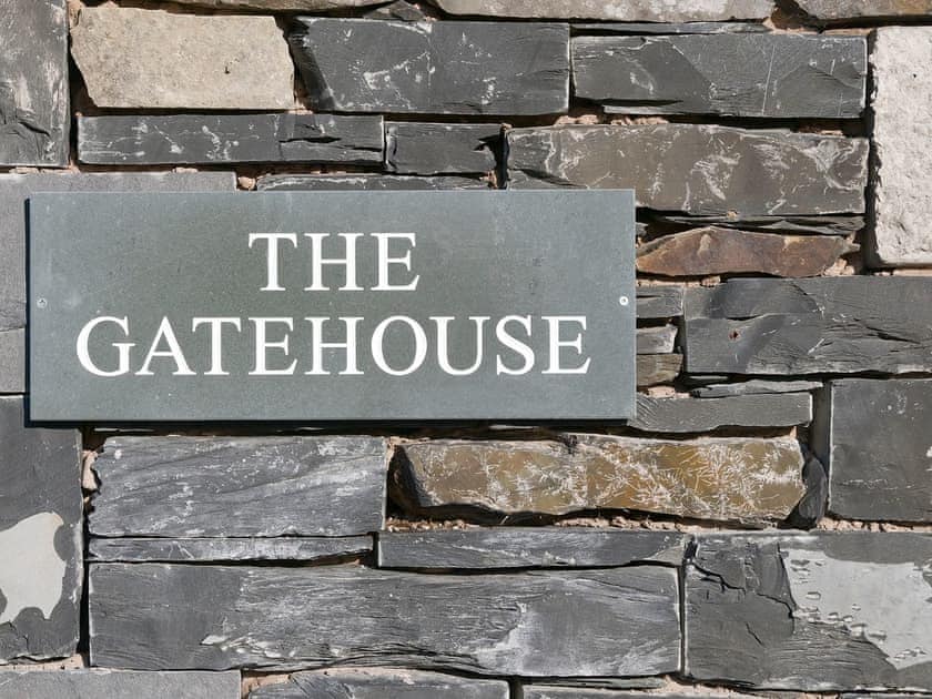A traditional Lakeland stone cottage | The Gatehouse, Ambleside