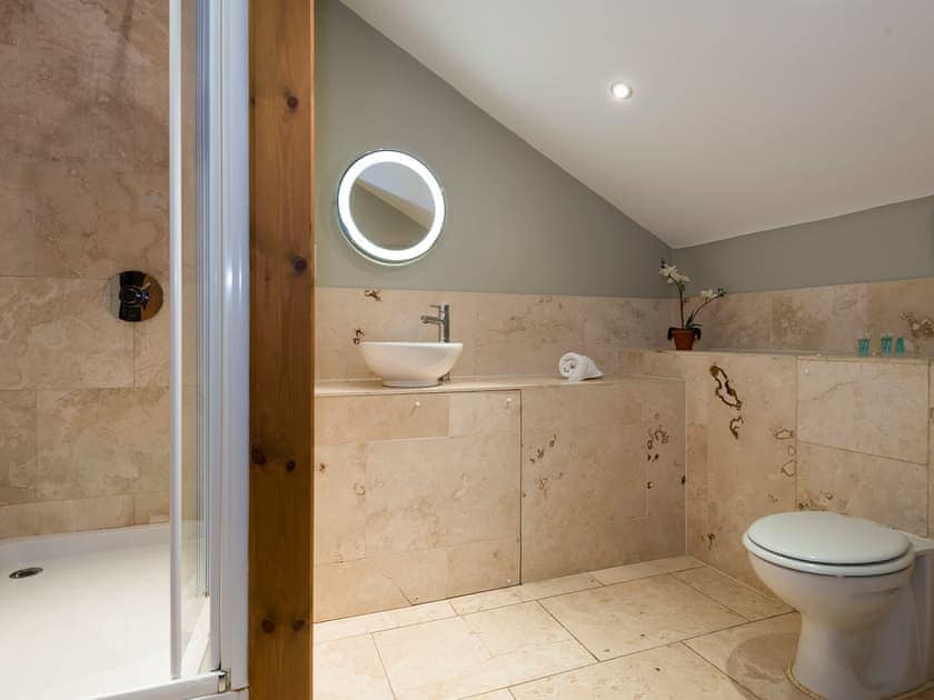 Shower room | The Strawhouse - Manor Mews, Tattersett, near Fakenham