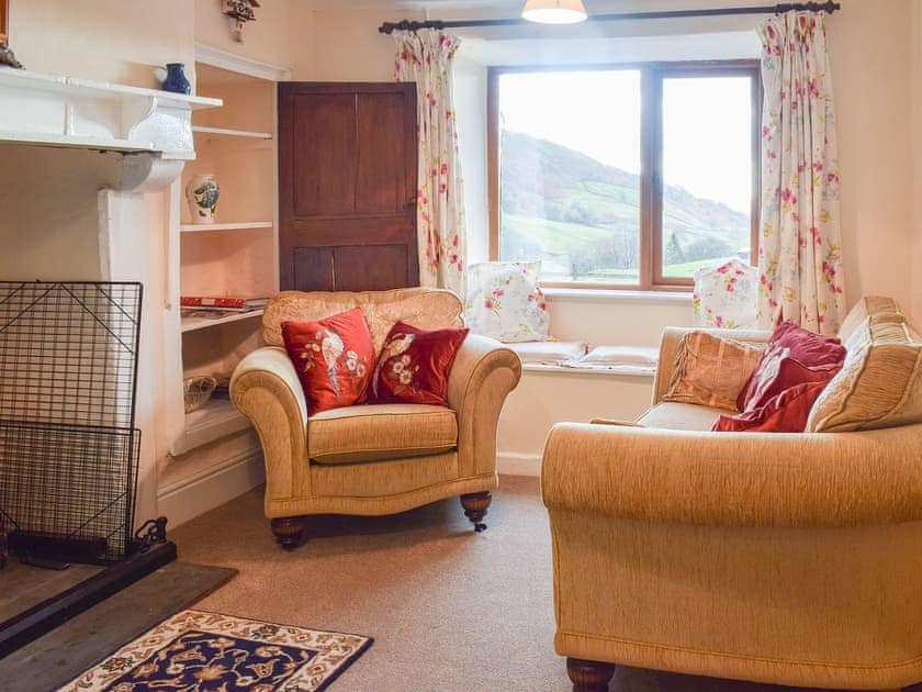 Oak Cottage In Kirkstone Near Ambleside Book Online Hoseasons