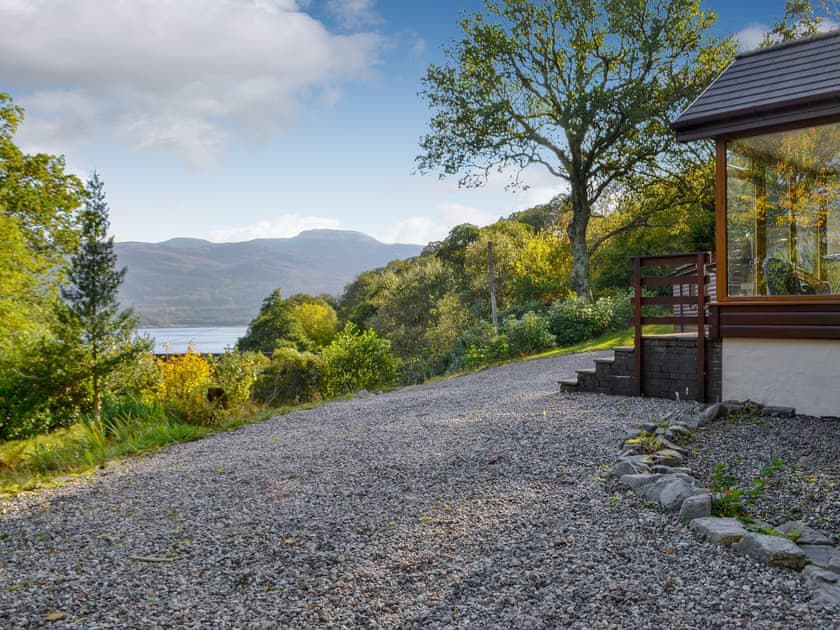 Lovely, spacious, detached property, with loch views | Rowan House, Camus Inas, Salen, near Acharacle