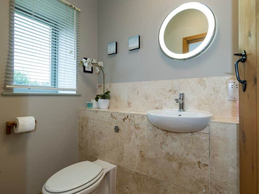 Shower room | The Stables - Manor Mews, Tattersett, near Fakenham