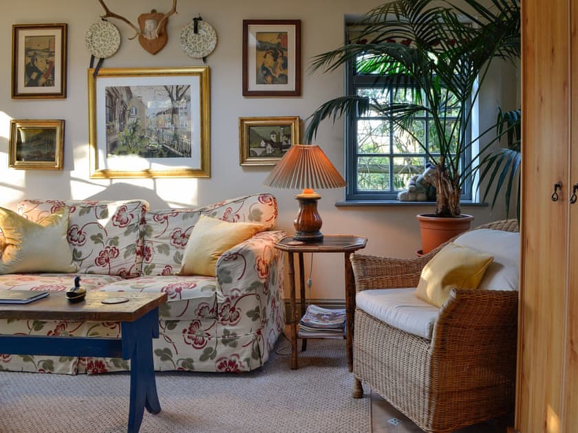 Cosy living space | Riverside Lodge, Near Bourton-on-the-Water