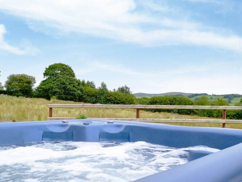 Relaxing hot tub with countryside views | Castle View, Llananno, near Llandrindod Wells