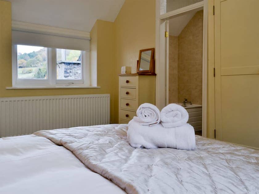 Double bedroom with en-suite | The East Wing at Grove Hall, Bodfari, near Denbigh