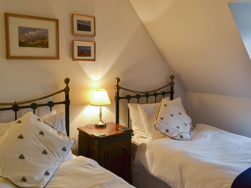 Twin bedroom | Coulags Croft, Coulags, Strathcarron