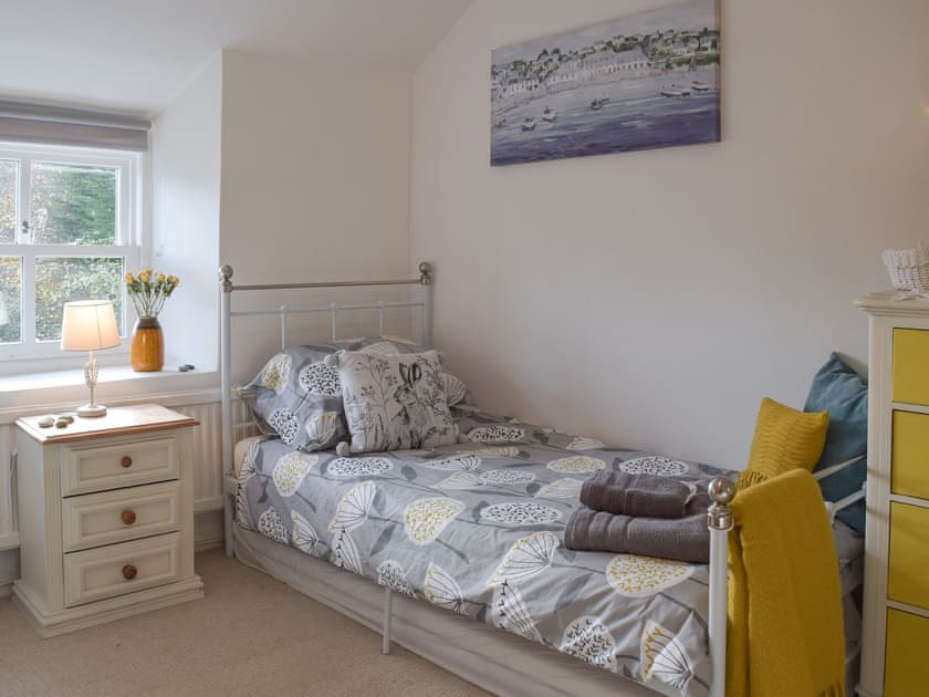 Twin bedroom | Woodlands Cottage, Hook, near Haverfordwest