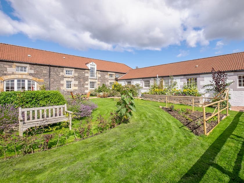 Delightful garden and grounds | Lucklaw Steading Cottage, Balmullo, near St Andrews
